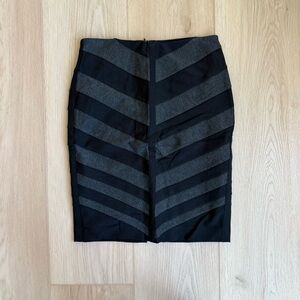 White House Black Market Black & Gray Chevron-Panel Pencil Skirt